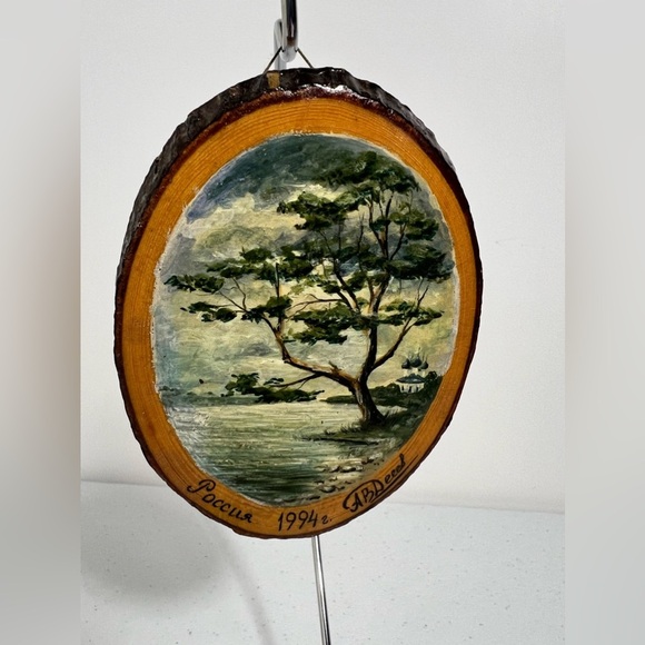VTG 1994 Hand Painted Wood Slice Poccua Signed ABDeed Ornament Souvenir - Picture 2 of 12